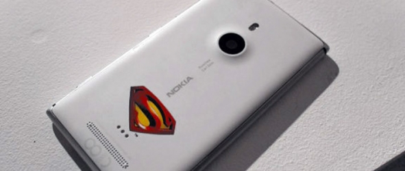 Nokia выпустит лимитированную серию Lumia 925 Superman Edition