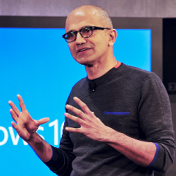 Генеральный директор Microsoft Наделла хочет разработать наилучшее мобильное устройство