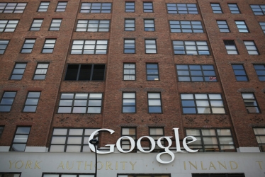 Выручка и прибыль Google растут