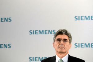 Финансовый директор Siemens хочет возглавить компанию
