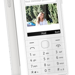 Nokia представила «икону стиля» — телефон 515 за $210