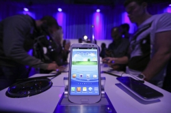 Samsung решила предустанавливать антивирусы на свои смартфоны