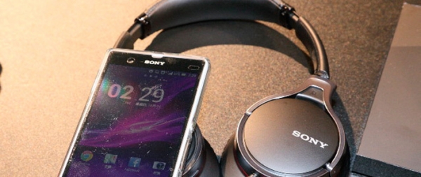 Опубликовано фото смартфона Sony Xperia Z1S с 4,3″ экраном