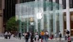 Суд по иску Apple лишил Samsung разблокировки экрана