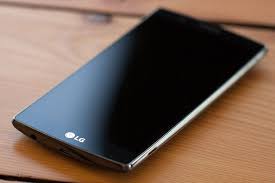 Дисплей LG G5 теперь не будет отключаться